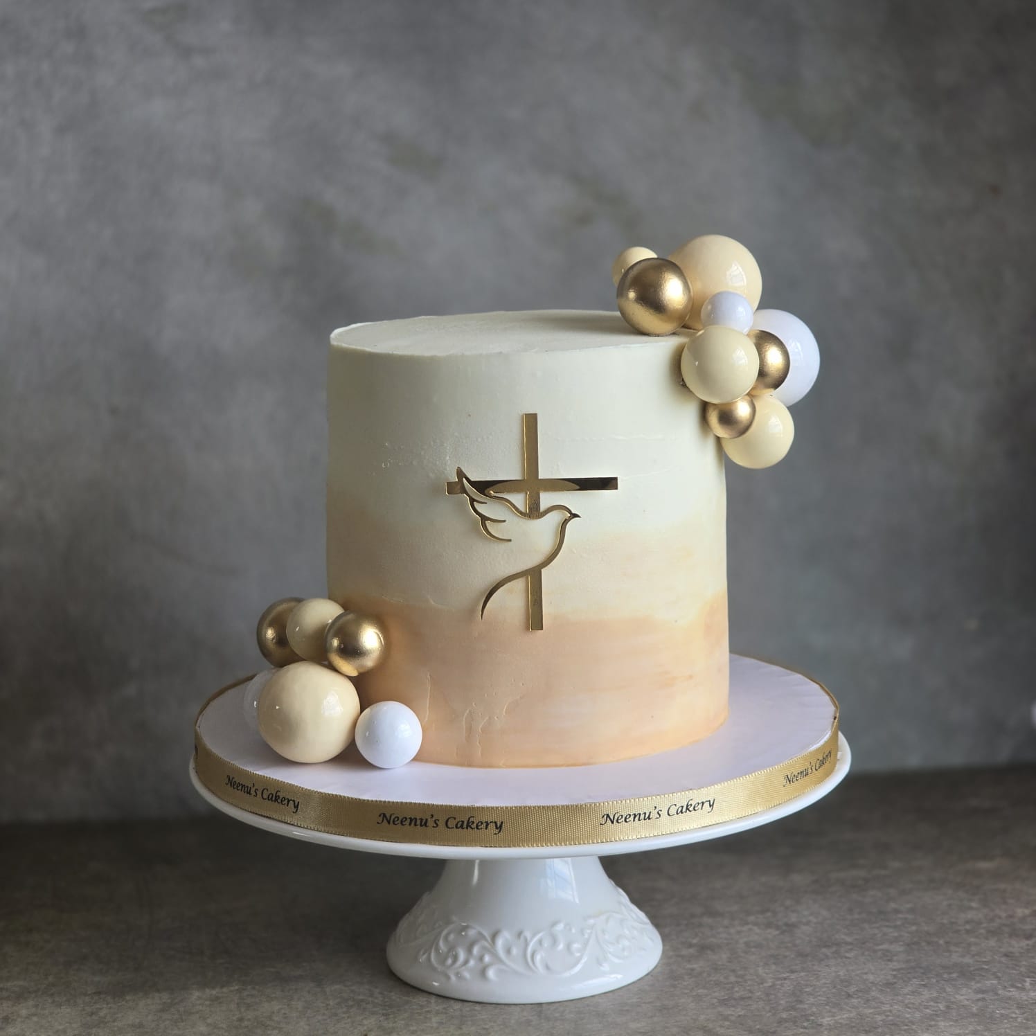 A Simple Baptism Cake
